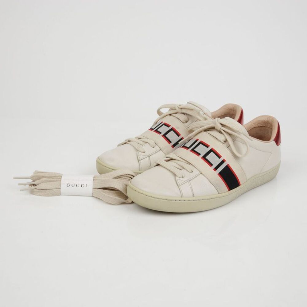 Ace Banding Sneakers